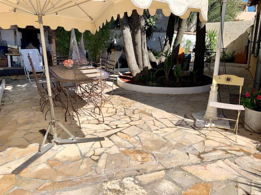 Charmante Villa Avec Une Ame. Pignan Extérieur photo