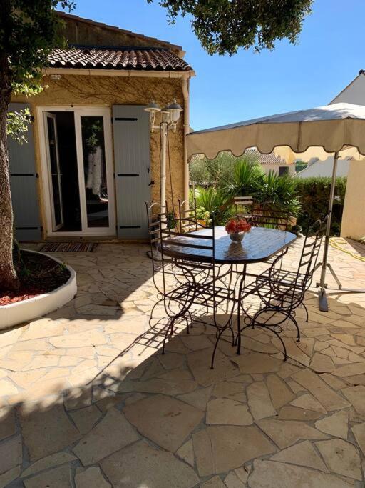 Charmante Villa Avec Une Ame. Pignan Extérieur photo